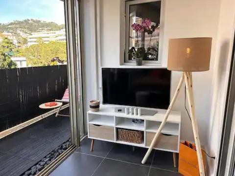 Appartement Elegant T2 Clim & Balcon - Plein Centre Cannes